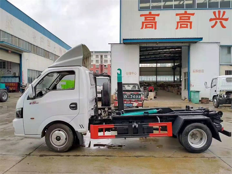 3方勾臂垃圾車-東風
