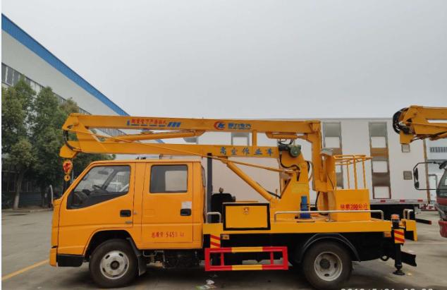 江鈴順達15米高空作業車